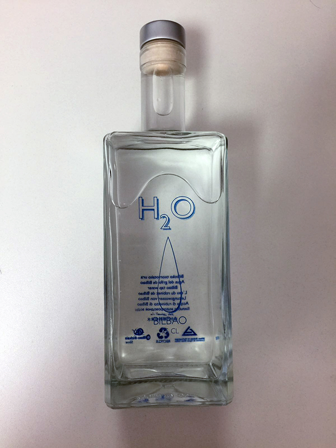 botella presentacion h2O