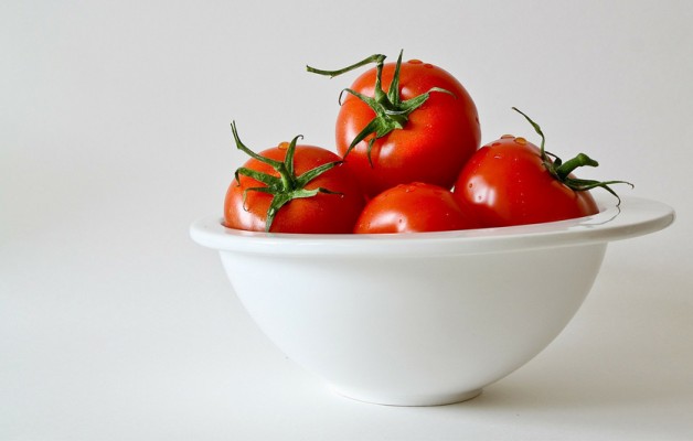 Truco: Cómo pelar tomates fácilmente